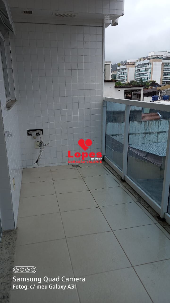 Apartamento à venda com 2 quartos, 67m² - Foto 20