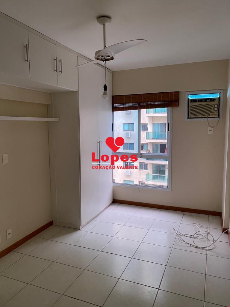 Apartamento à venda com 2 quartos, 70m² - Foto 18