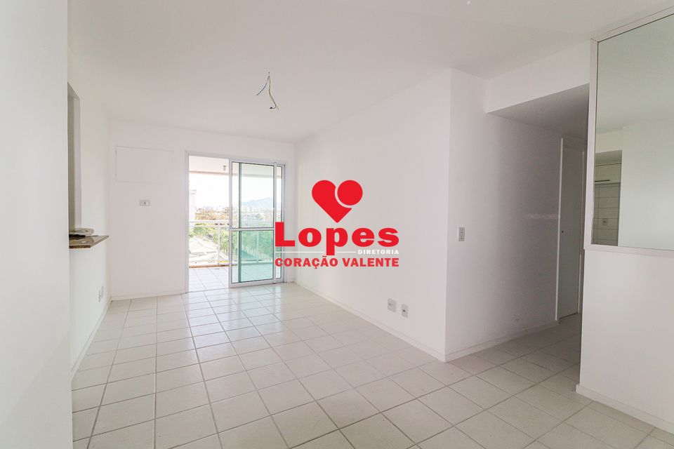 Apartamento à venda com 2 quartos, 6738m² - Foto 16