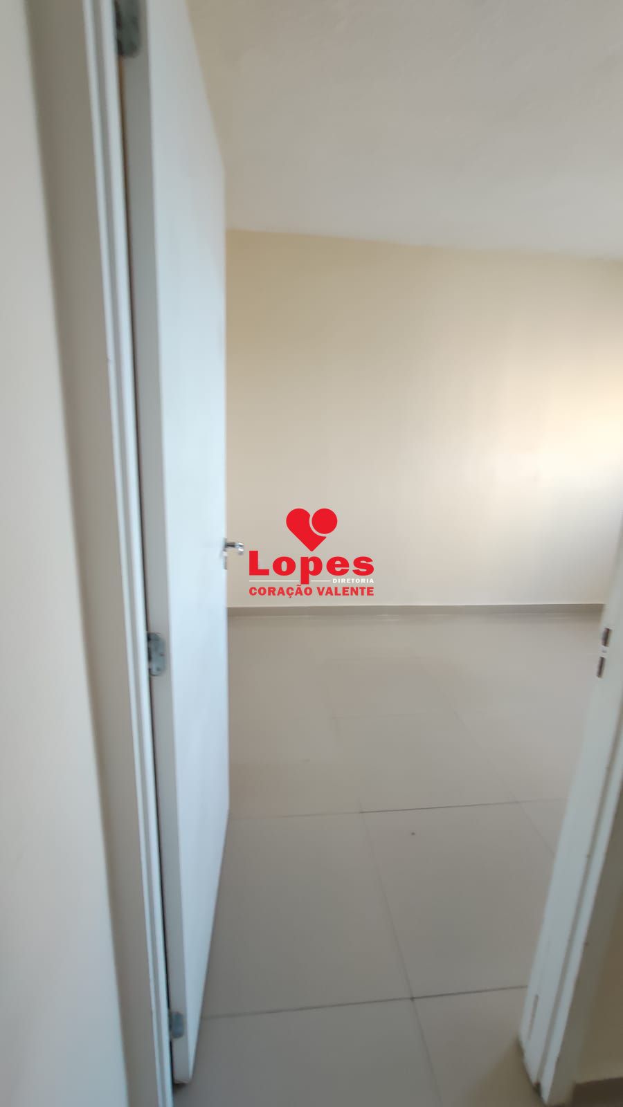 Apartamento à venda com 2 quartos, 44m² - Foto 11