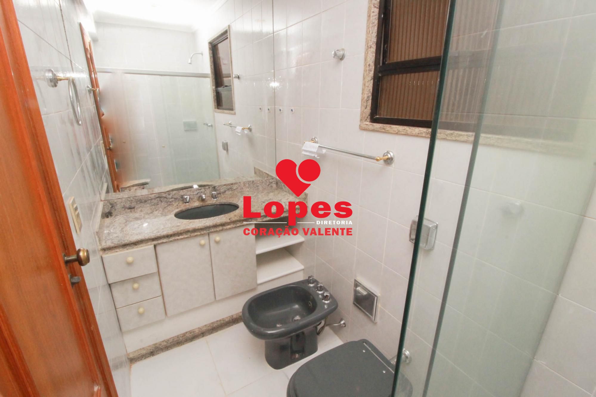 Apartamento à venda com 4 quartos, 166m² - Foto 10