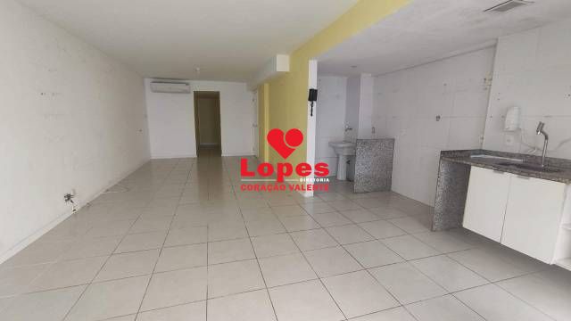 Apartamento à venda com 2 quartos, 100m² - Foto 4