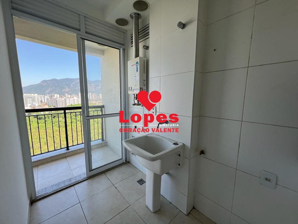 Apartamento à venda com 2 quartos, 70m² - Foto 5