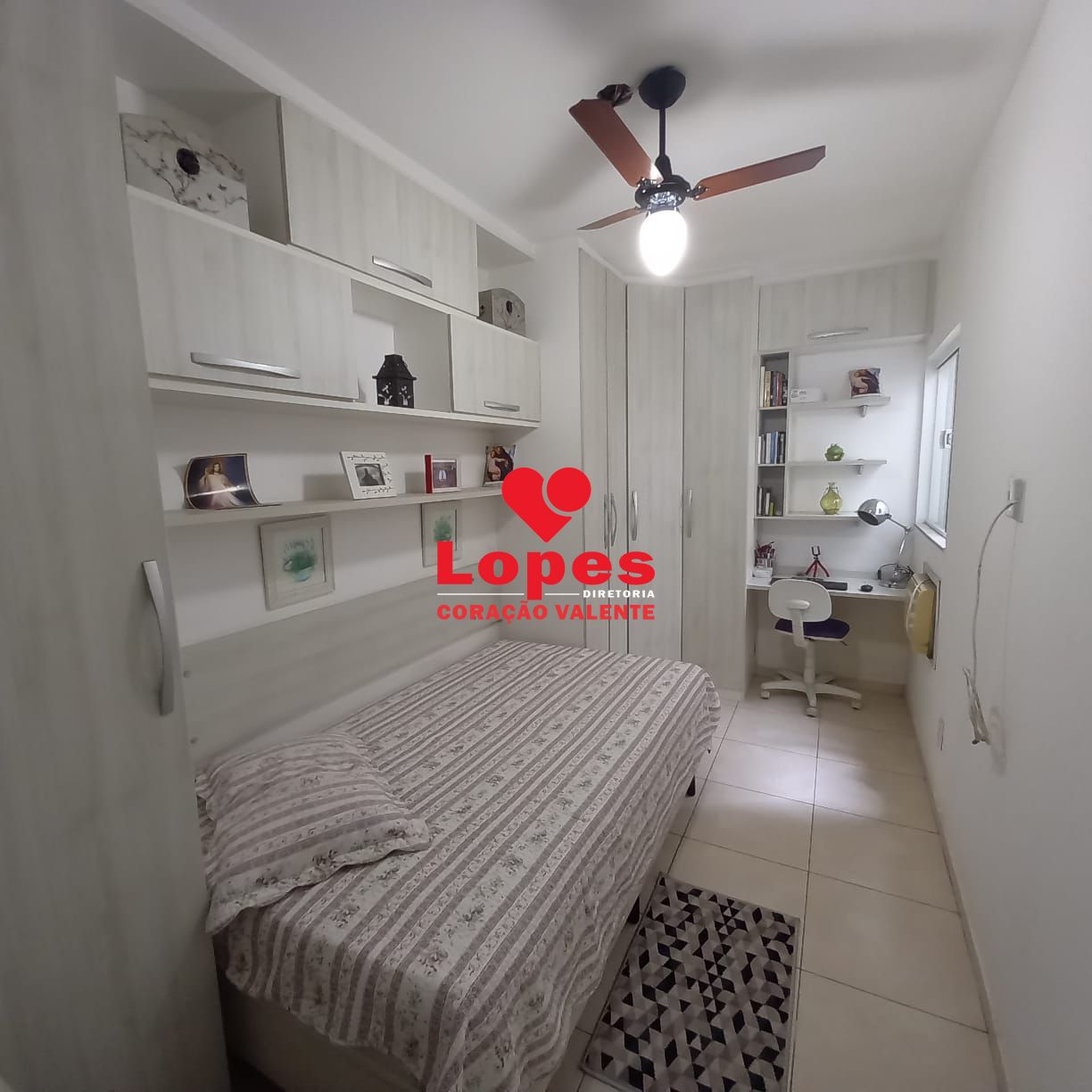 Casa à venda com 3 quartos, 120m² - Foto 4