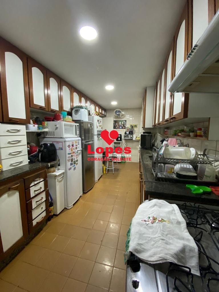 Apartamento à venda com 4 quartos, 151m² - Foto 15