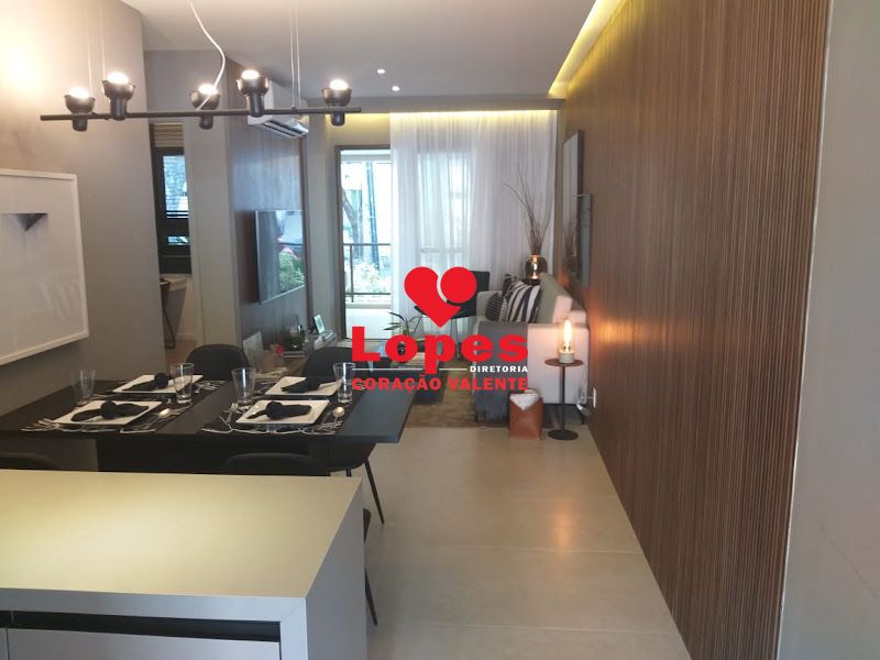 Apartamento à venda com 2 quartos, 62m² - Foto 19