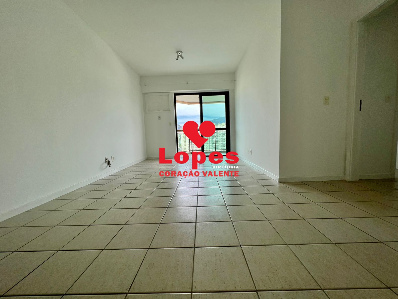 Apartamento à venda com 3 quartos, 86m² - Foto 8