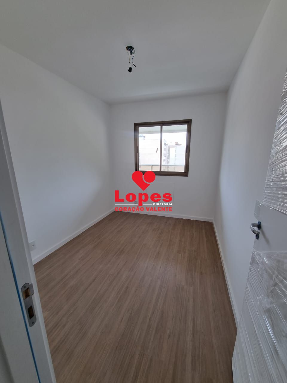 Apartamento à venda com 2 quartos, 61m² - Foto 7