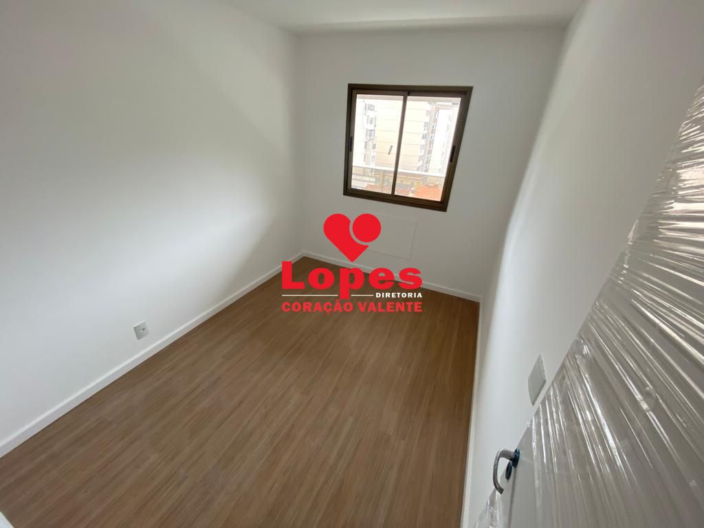 Apartamento à venda com 2 quartos, 66m² - Foto 11