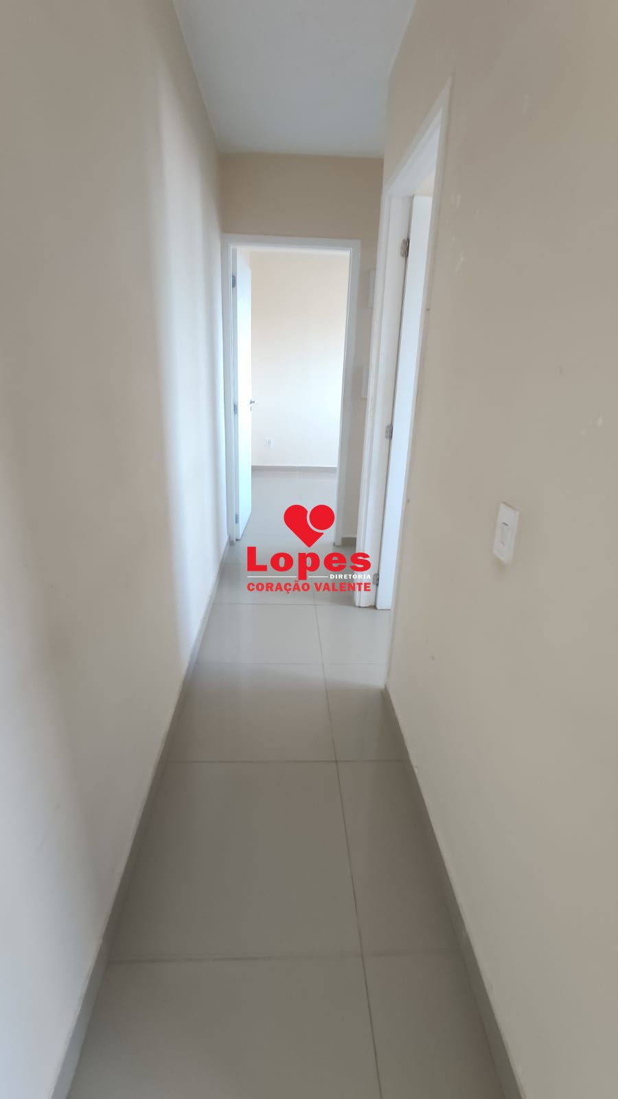 Apartamento à venda com 2 quartos, 44m² - Foto 8