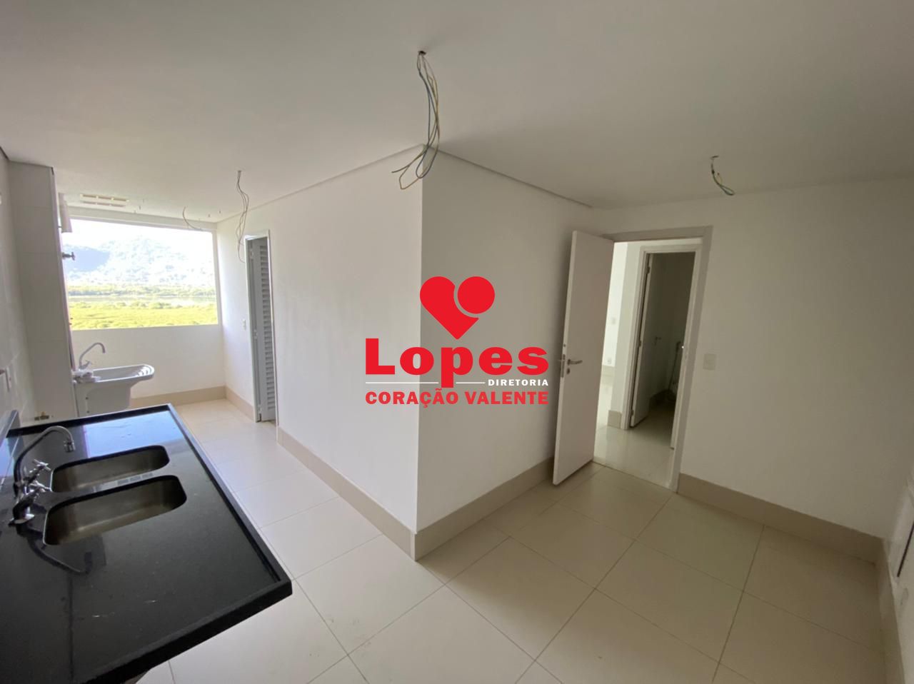 Apartamento à venda com 4 quartos, 151m² - Foto 6