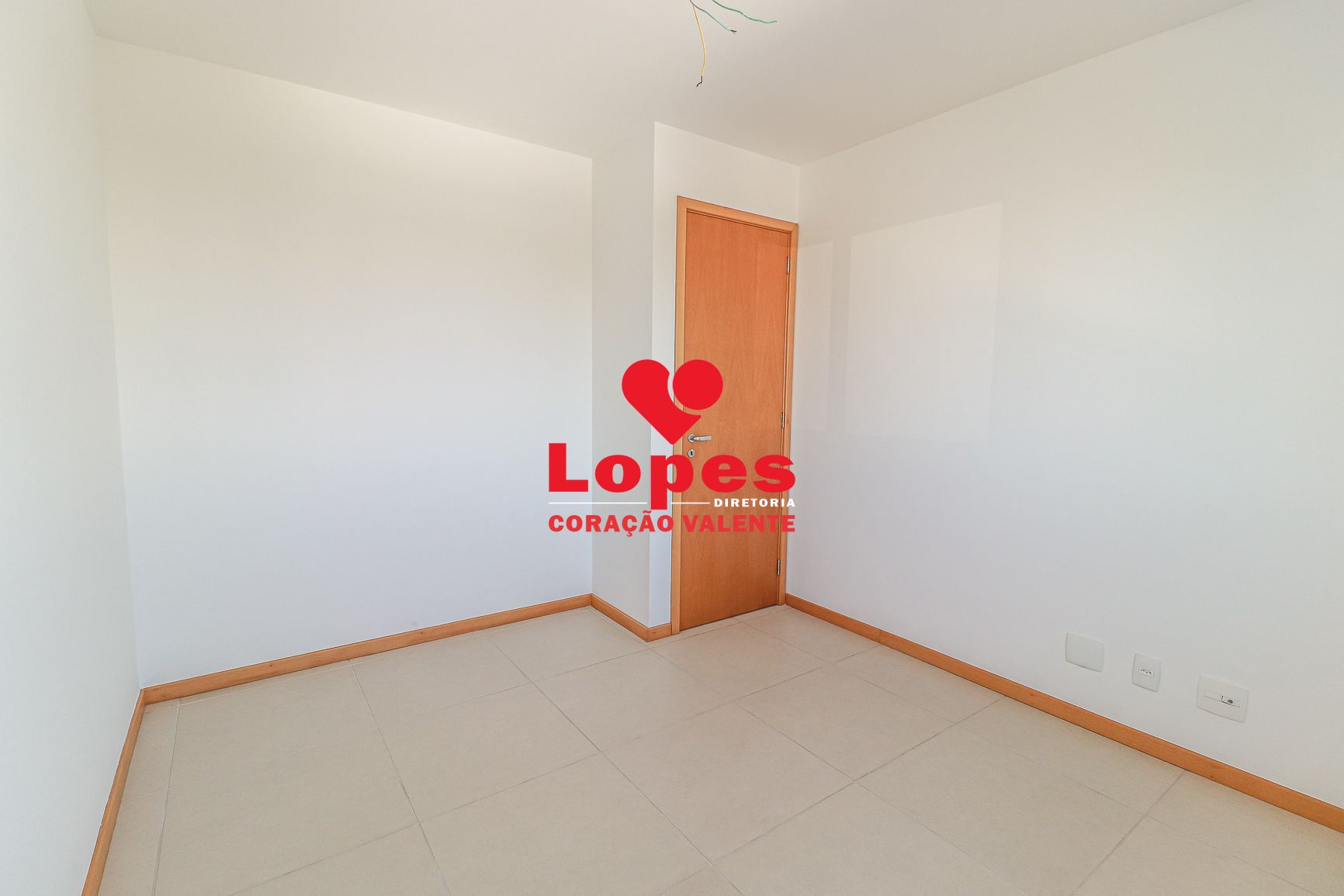 Apartamento à venda com 3 quartos, 82m² - Foto 11