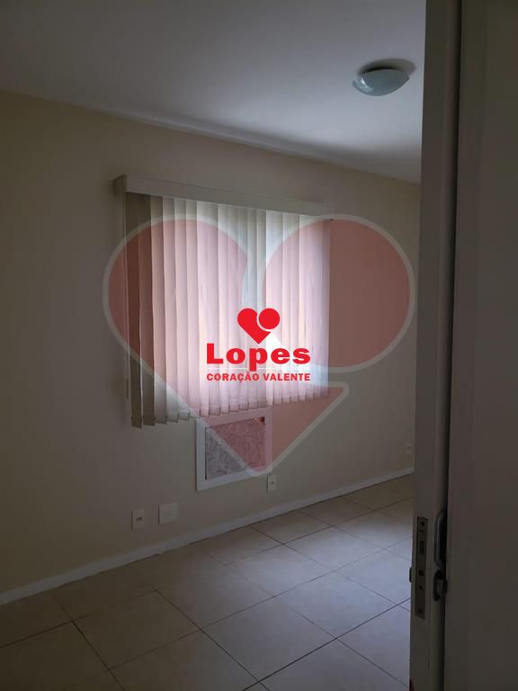 Apartamento à venda com 2 quartos, 64m² - Foto 11