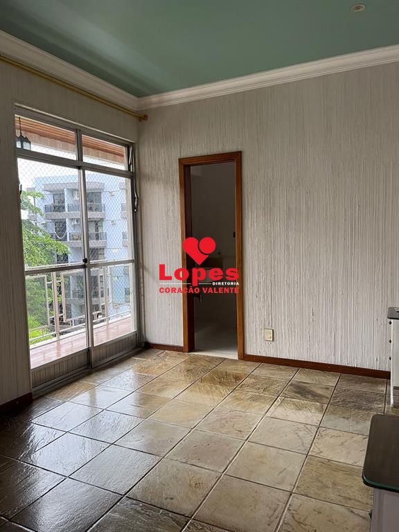 Apartamento à venda com 3 quartos, 145m² - Foto 5