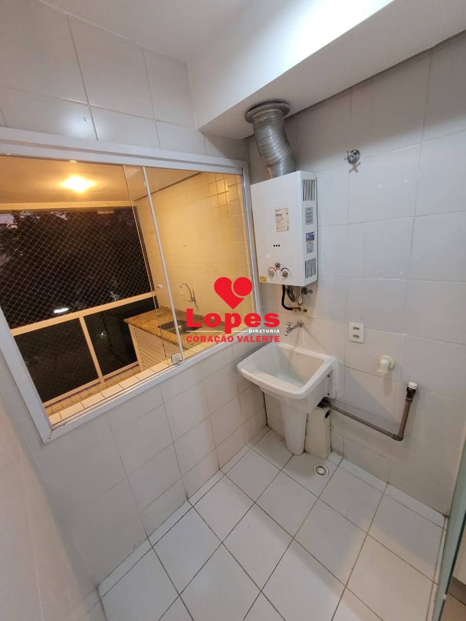 Apartamento à venda com 3 quartos, 79m² - Foto 11