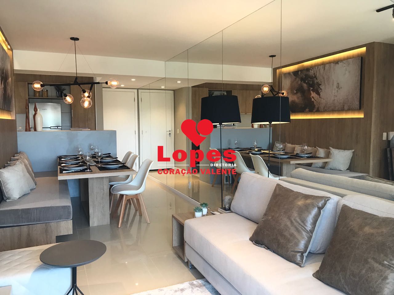 Cobertura, 3 quartos, 227 m² - Foto 2