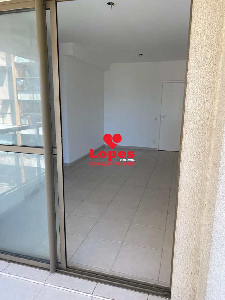 Apartamento à venda com 2 quartos, 65m² - Foto 4