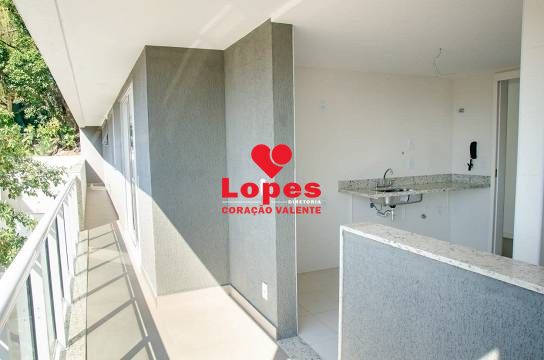 Apartamento à venda com 2 quartos, 75m² - Foto 5