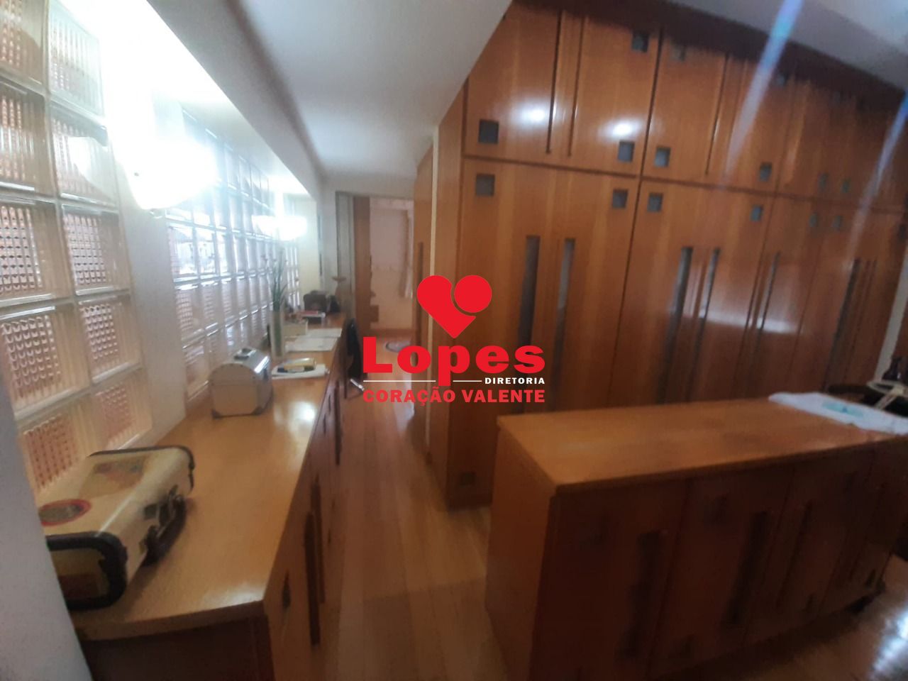 Apartamento à venda com 3 quartos, 146m² - Foto 12