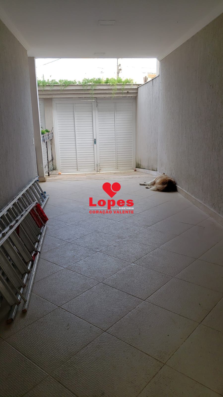 Casa à venda com 4 quartos, 200m² - Foto 10