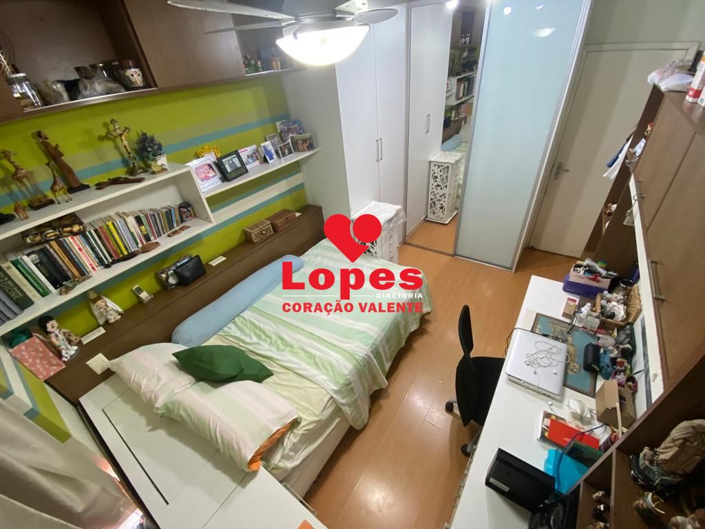 Apartamento à venda com 4 quartos, 151m² - Foto 12