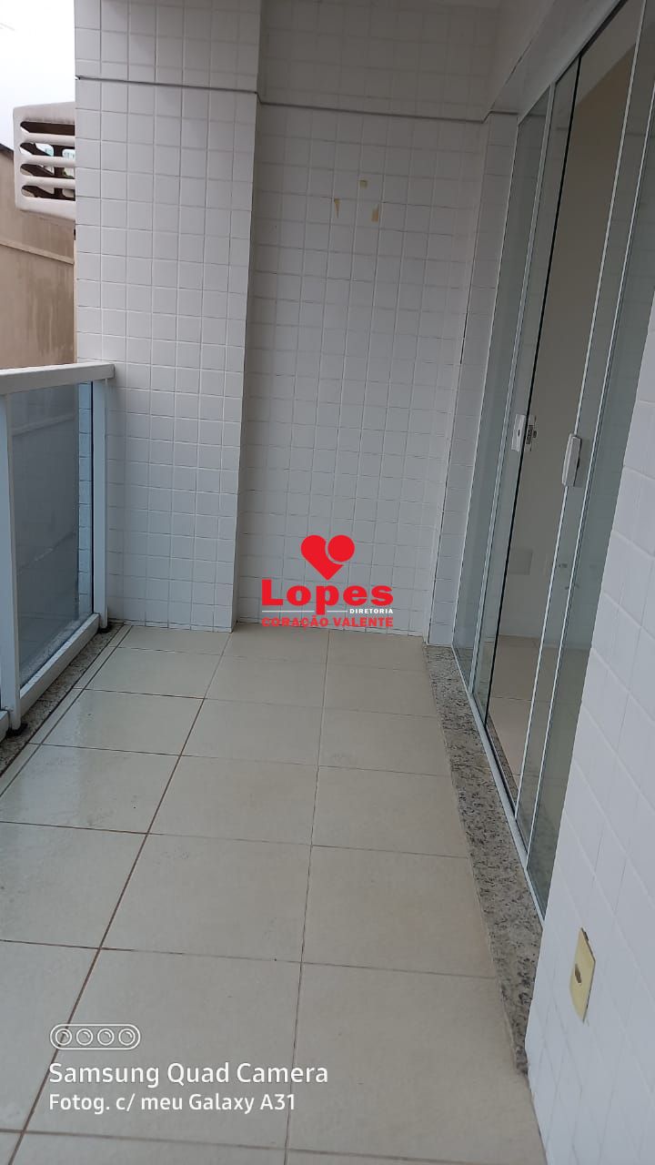 Apartamento à venda com 2 quartos, 67m² - Foto 11