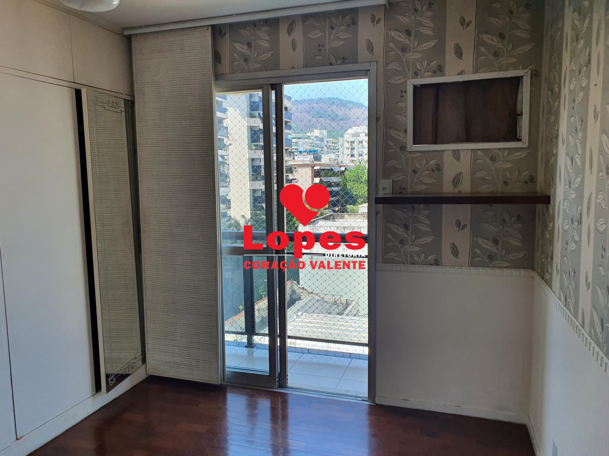 Apartamento à venda com 2 quartos, 80m² - Foto 9