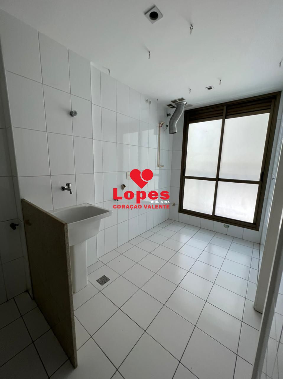 Apartamento à venda com 4 quartos, 178m² - Foto 24