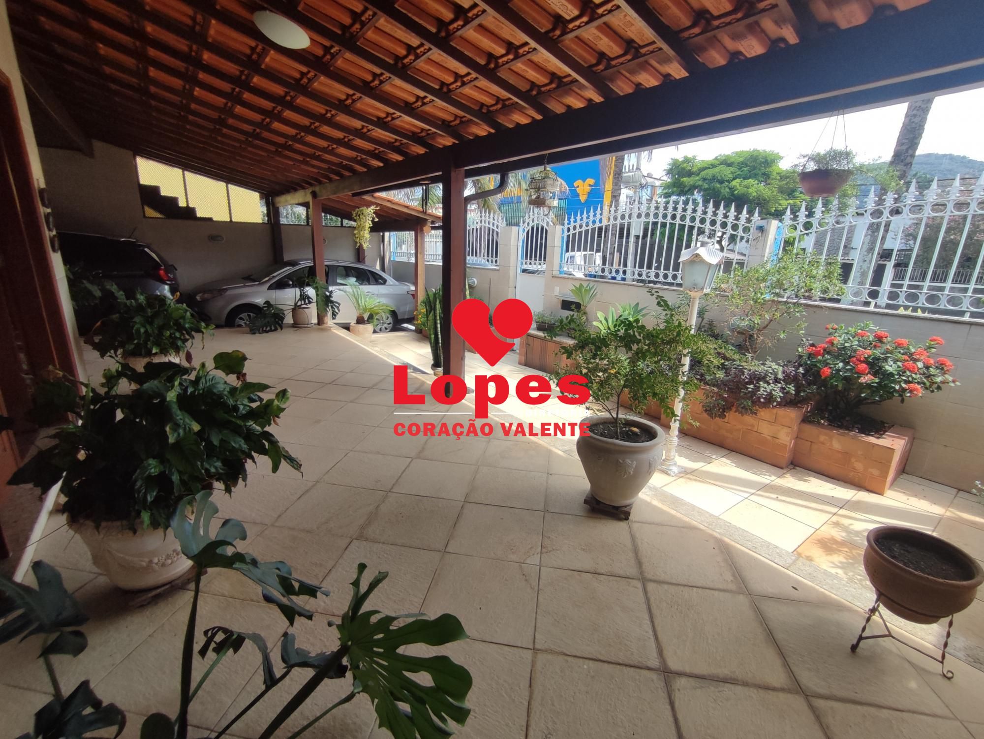 Casa, 4 quartos, 300 m² - Foto 30