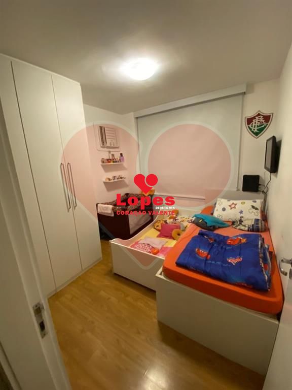 Apartamento à venda com 3 quartos, 94m² - Foto 11