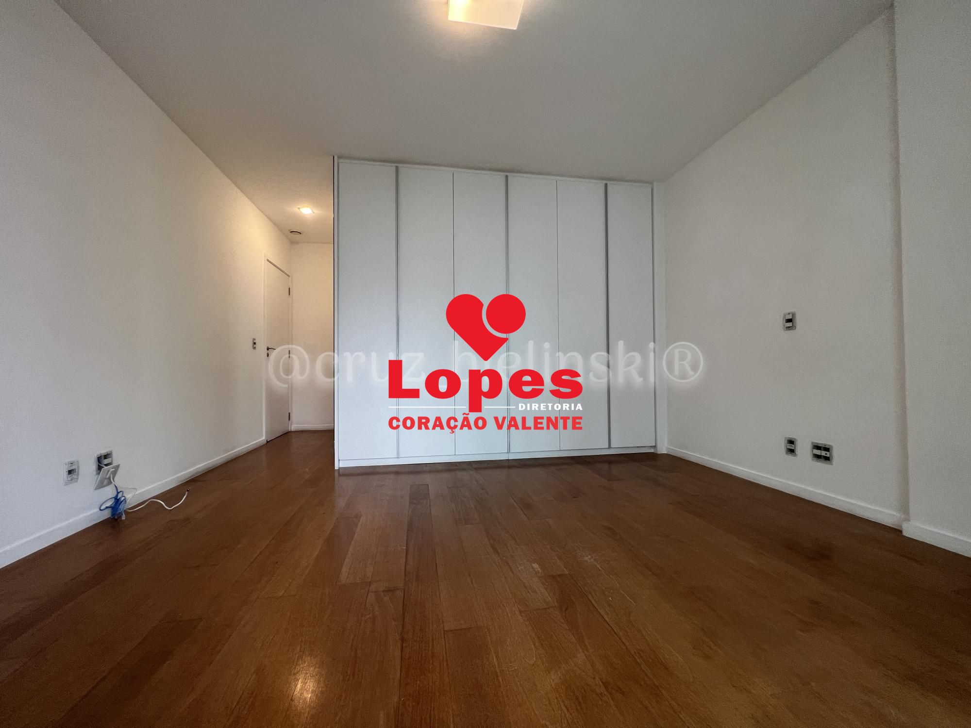 Apartamento à venda com 5 quartos, 376m² - Foto 26