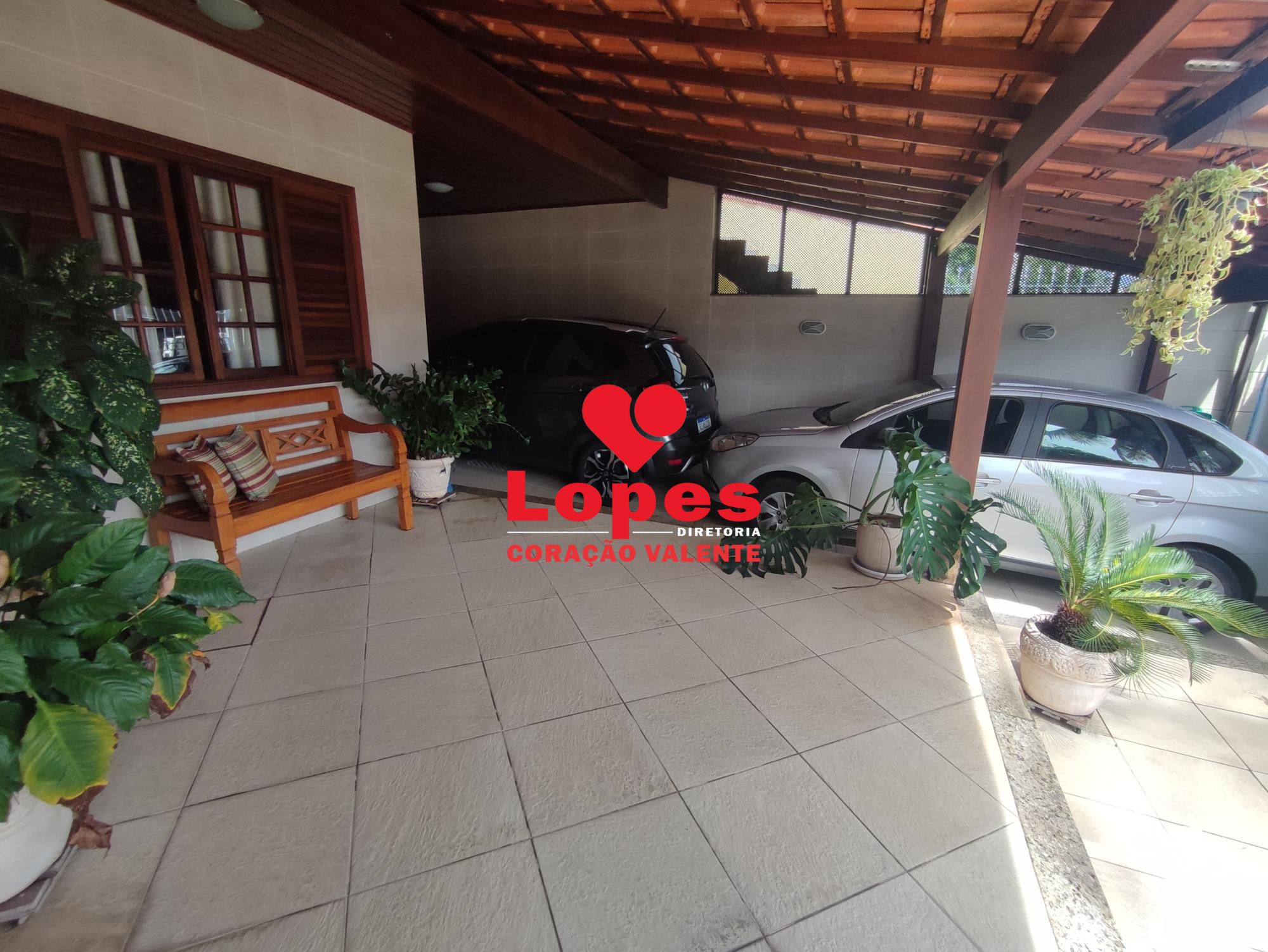 Casa, 4 quartos, 300 m² - Foto 31