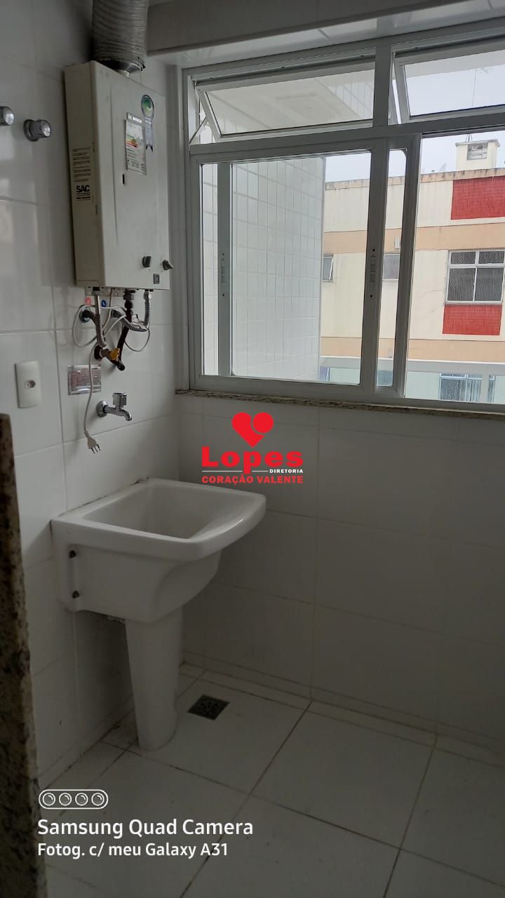 Apartamento à venda com 2 quartos, 67m² - Foto 8