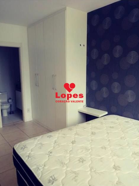 Apartamento à venda com 2 quartos, 69m² - Foto 3