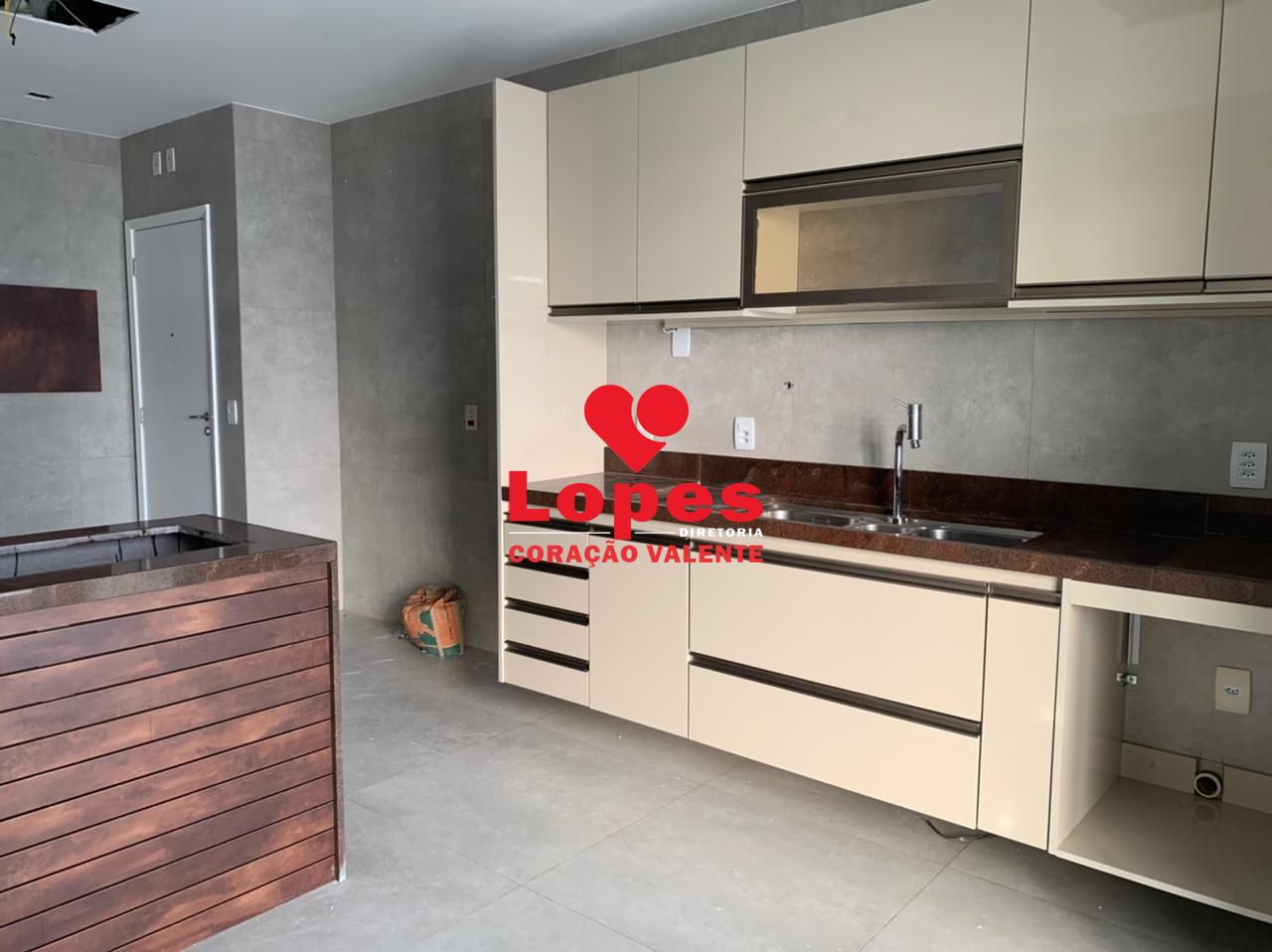 Apartamento à venda com 4 quartos, 331m² - Foto 11