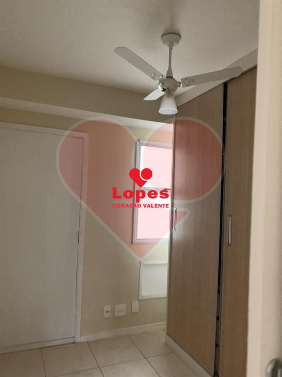 Apartamento à venda com 2 quartos, 64m² - Foto 9