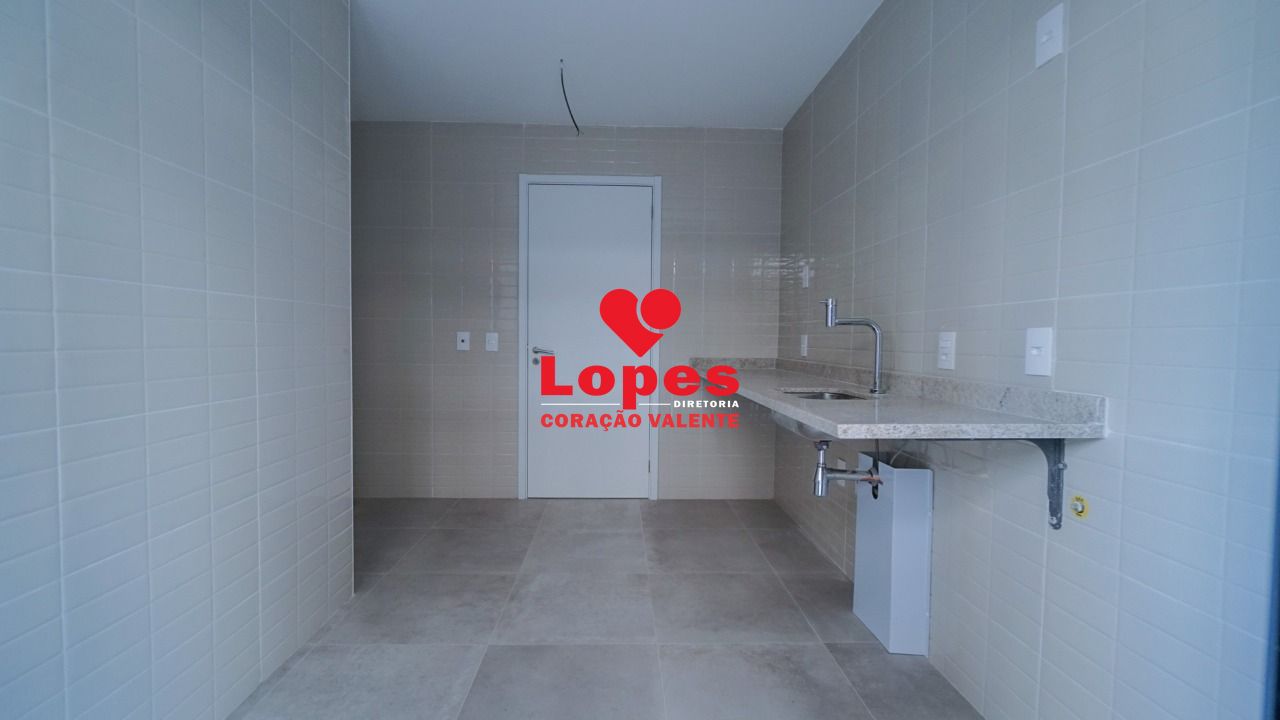 Apartamento à venda com 3 quartos, 198m² - Foto 15