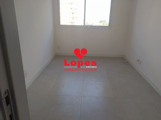 Apartamento à venda com 2 quartos, 66m² - Foto 5