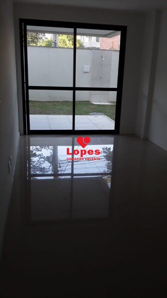 Apartamento à venda com 3 quartos, 150m² - Foto 4