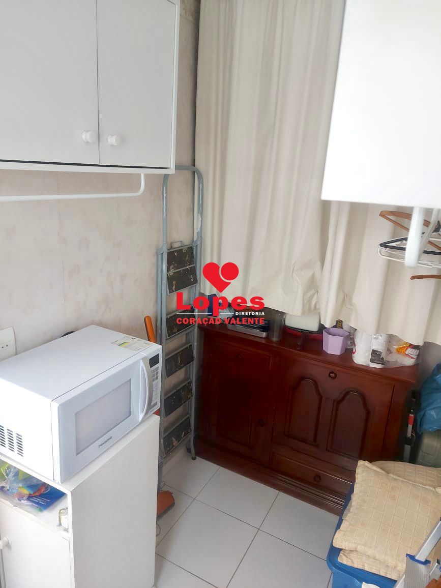 Apartamento à venda com 2 quartos, 74m² - Foto 18