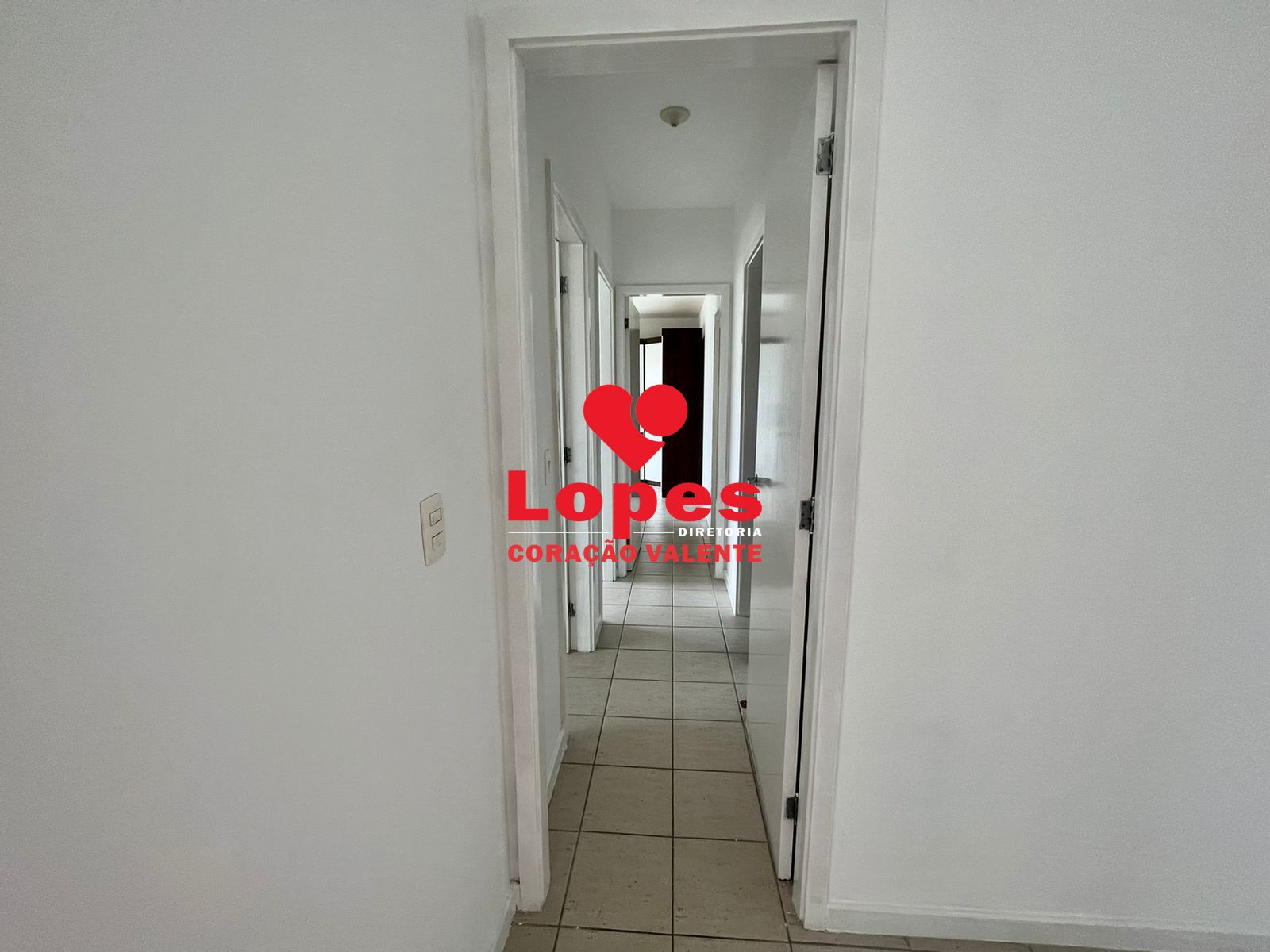 Apartamento à venda com 3 quartos, 87m² - Foto 5