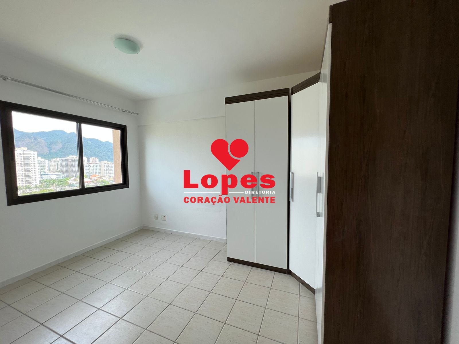 Apartamento à venda com 3 quartos, 87m² - Foto 11