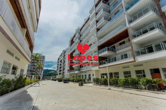 Apartamento à venda com 2 quartos, 69m² - Foto 4