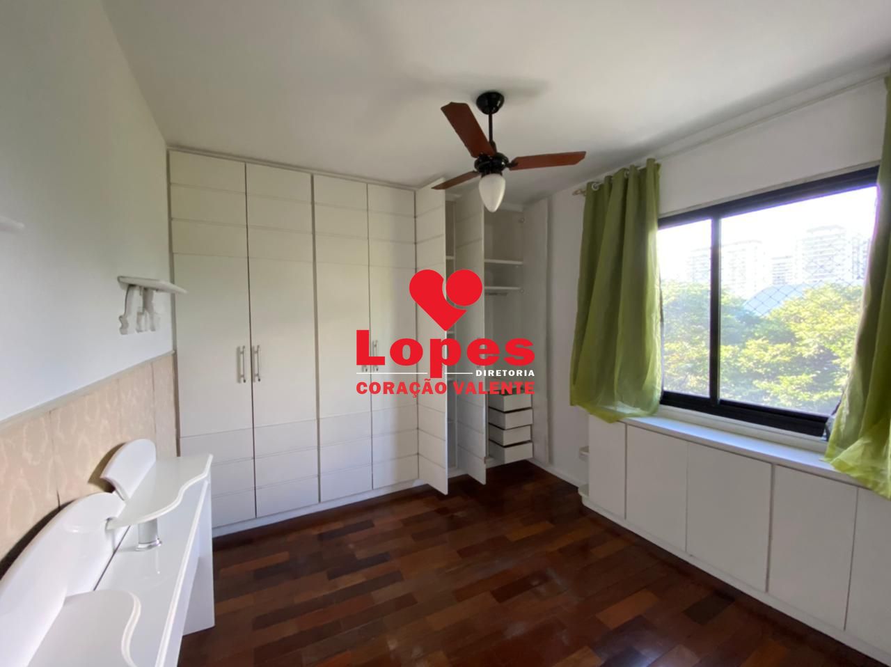 Apartamento à venda com 3 quartos, 101m² - Foto 10