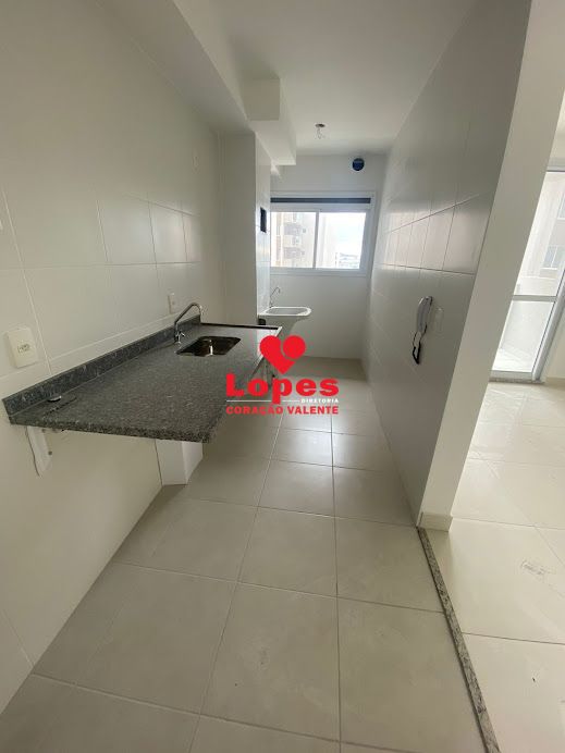 Apartamento à venda com 2 quartos, 55m² - Foto 3