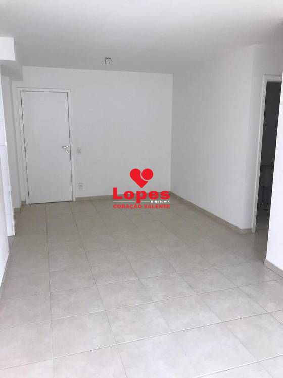 Apartamento à venda com 2 quartos, 66m² - Foto 7