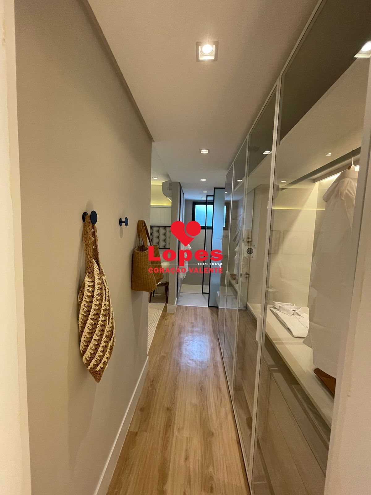 Apartamento à venda com 2 quartos, 78m² - Foto 19