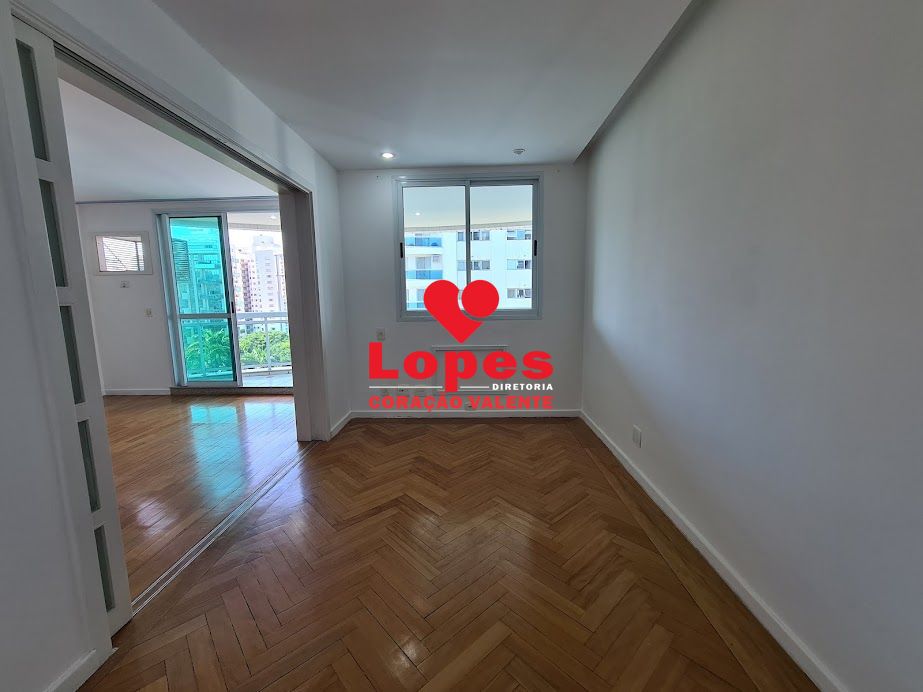 Apartamento à venda com 4 quartos, 151m² - Foto 32