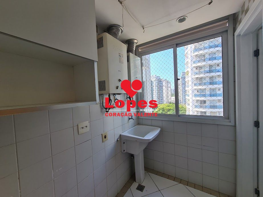 Apartamento à venda com 4 quartos, 151m² - Foto 12