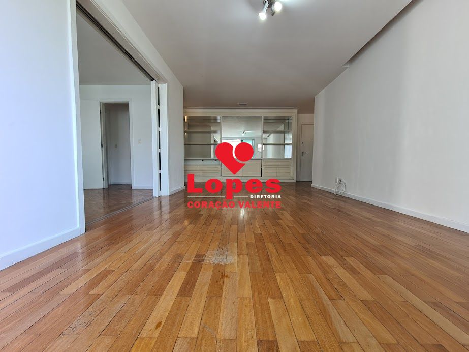 Apartamento à venda com 4 quartos, 151m² - Foto 4